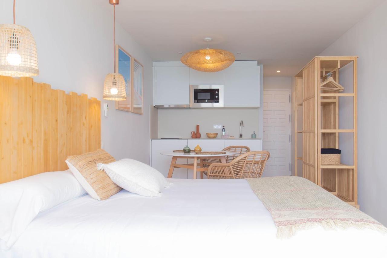 Banana Beach Boutique Studio Platja d'Aro Exterior photo