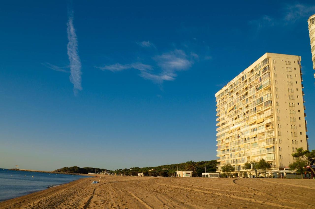 Banana Beach Boutique Studio Platja d'Aro Exterior photo